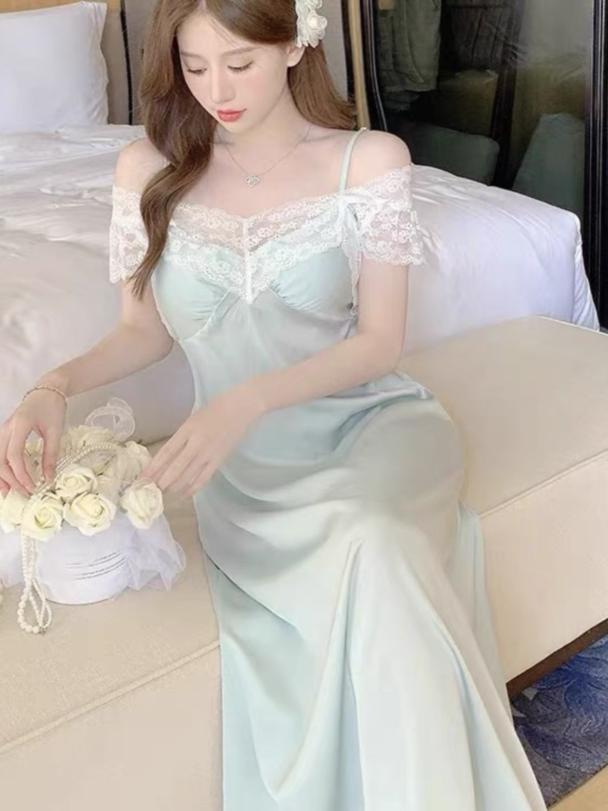 High-end sexy pajamas for women with breast pads and suspenders, summer style Internet celebrity wind ice silk thin long skirts and home clothes