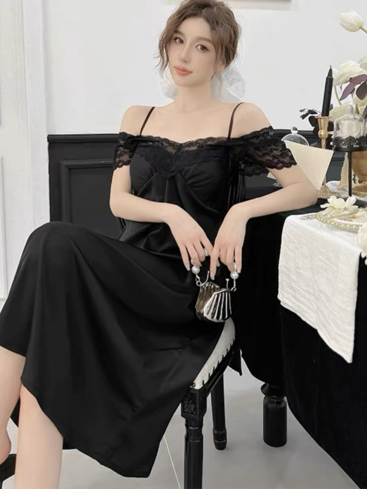 High-end sexy pajamas for women with breast pads and suspenders, summer style Internet celebrity wind ice silk thin long skirts and home clothes