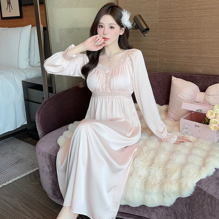 High-end Gongyan style pajamas for women, French sexy long-sleeved nightgown, spring and autumn, long ice silk home clothes with chest pads