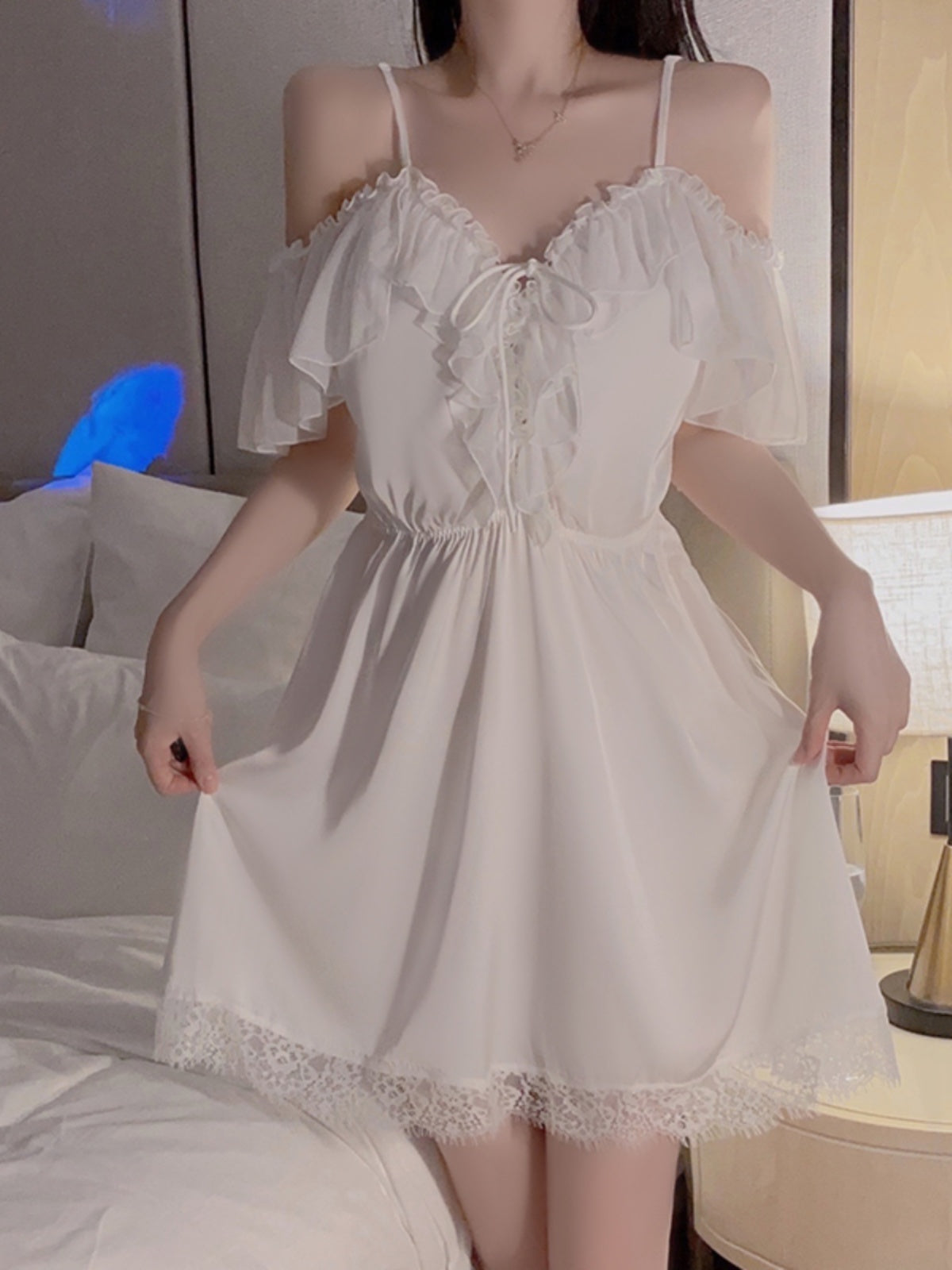 Sexy pajamas for women in spring and summer, pure lust, sweet lace with breast pads, ice silk thin two-wear suspender nightgown, high-end feel