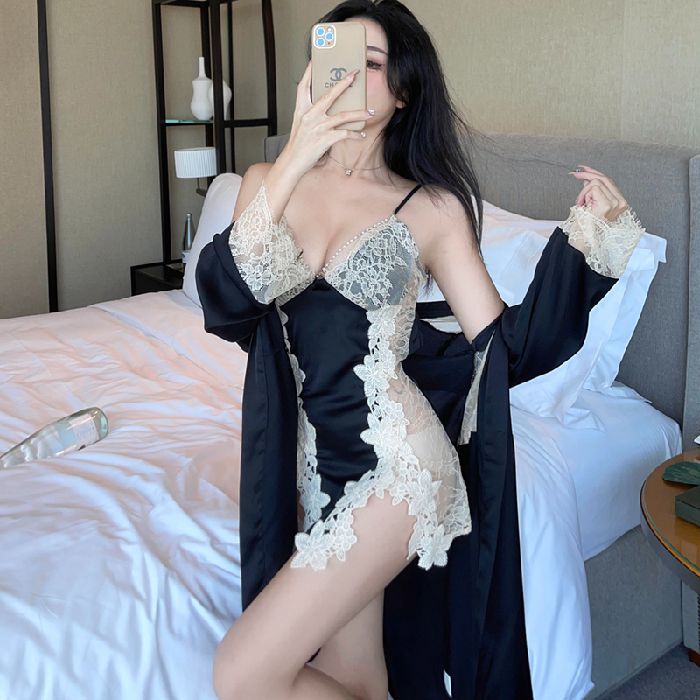 Glamorous and Exquisite Black Satin - based Nightdress Embellished with Intricate Ivory Lace Detailing and a Coordinating Long - sleeved Robe