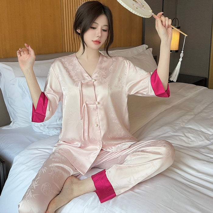 Chic and Comfy: Light Purple Chinese - Style Embroidered Satin Pajama Set with Contrast Trim