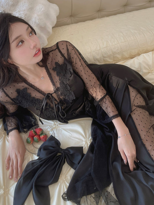 Gong Yanfeng ladies sexy pajamas women spring and autumn new pure lace belt chest pad long sleeve nightdress summer ice silk
