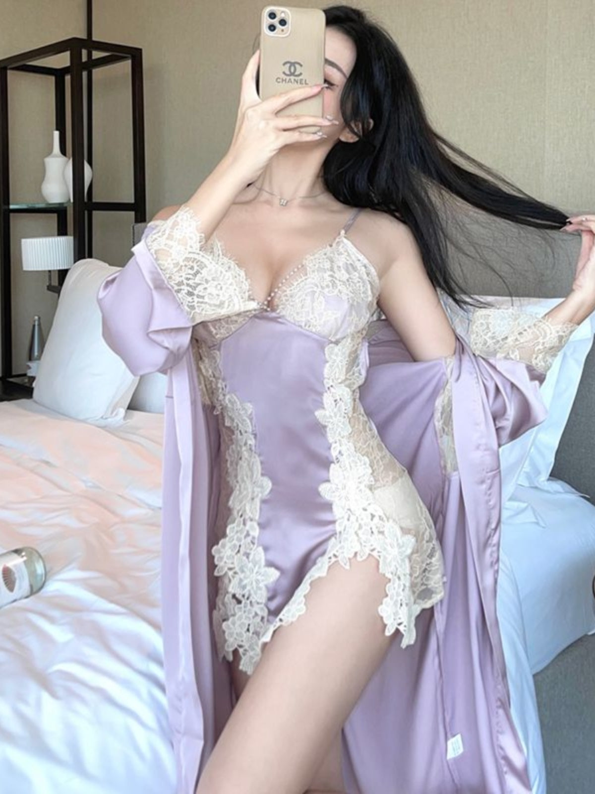 Glamorous and Exquisite Black Satin - based Nightdress Embellished with Intricate Ivory Lace Detailing and a Coordinating Long - sleeved Robe