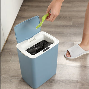 全自动智能感应垃圾桶家用客厅厨房卫生间带盖防水充电垃圾桶大号